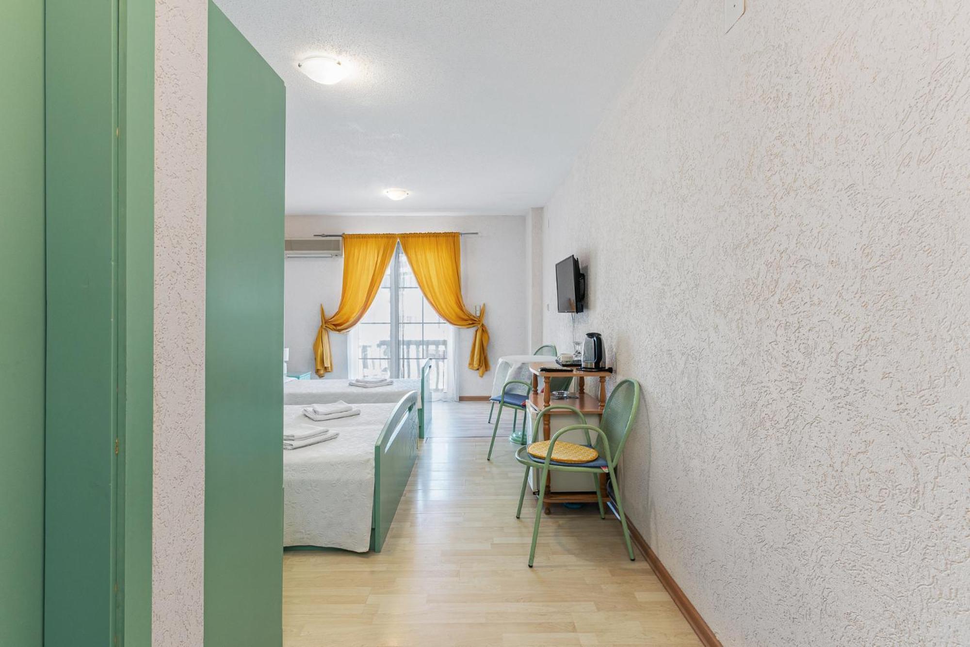 Sun Guest House บุดวา ภายนอก รูปภาพ