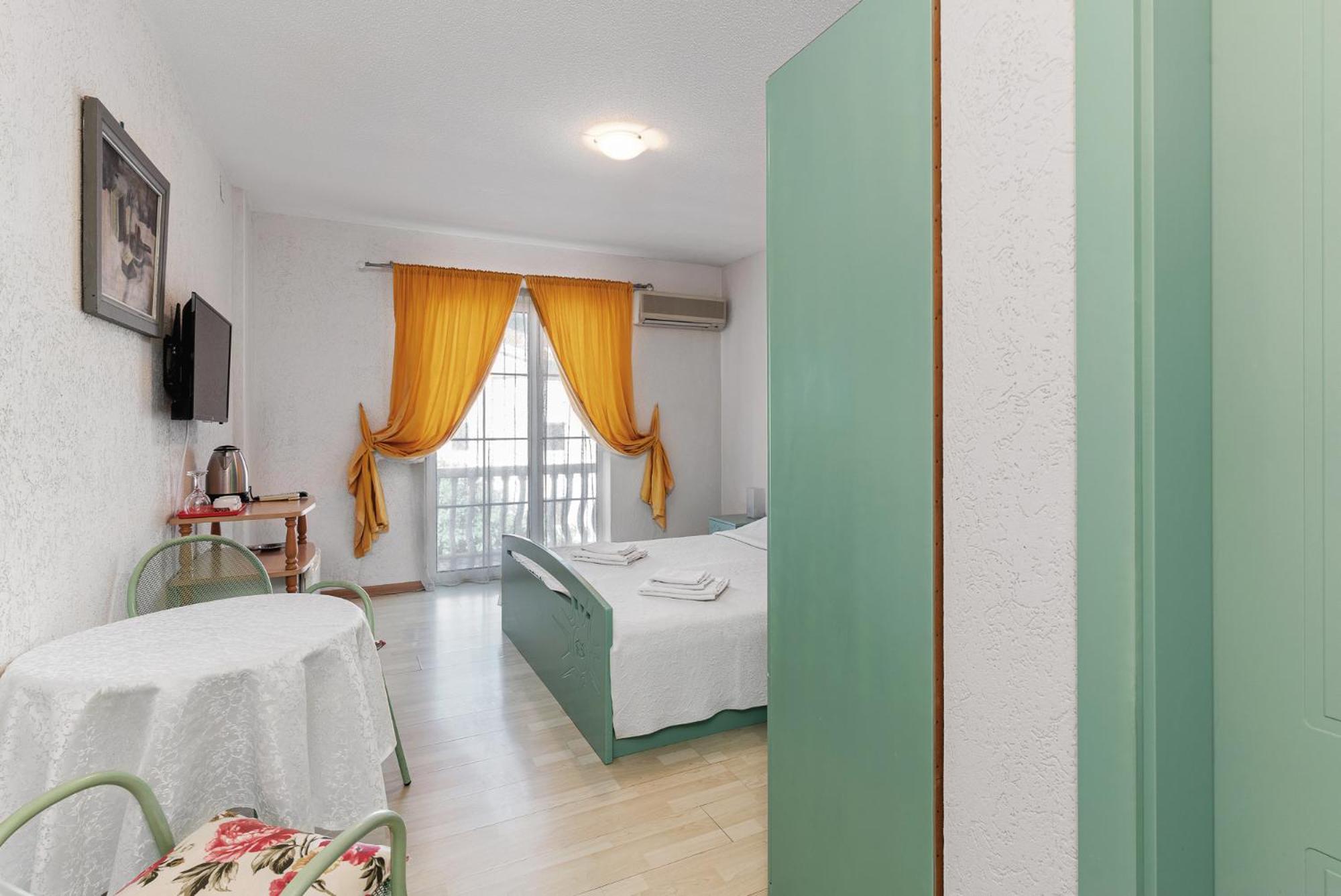 Sun Guest House บุดวา ภายนอก รูปภาพ